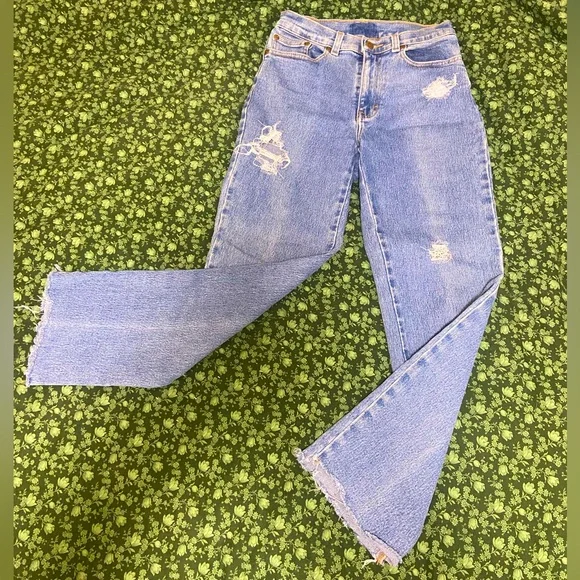 Style&co Ripped Jeans - Picture 1 of 4